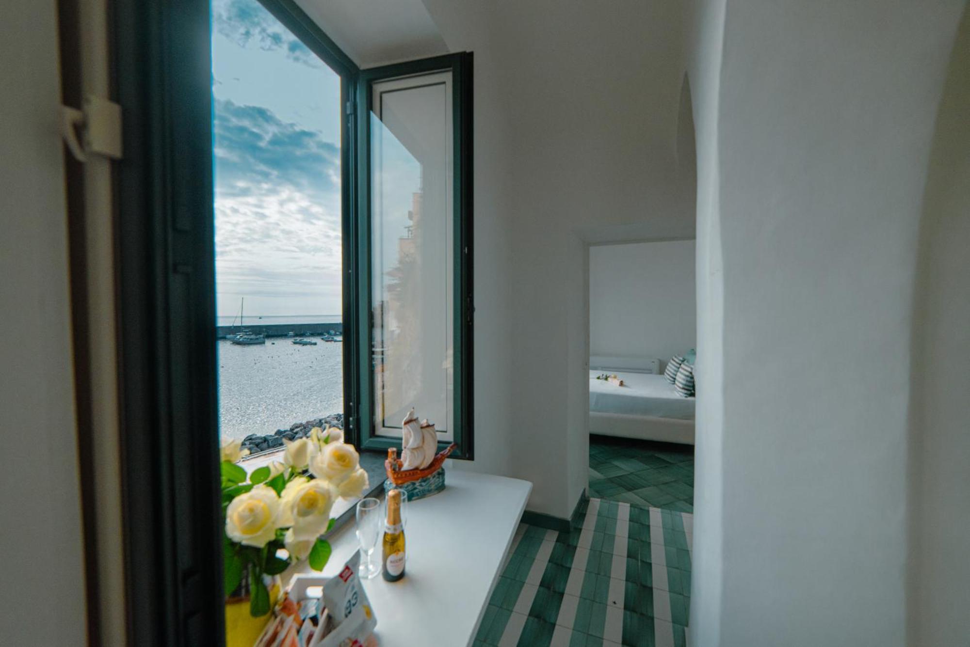 Dimore De Luca- Sea View Amalfi Exterior photo